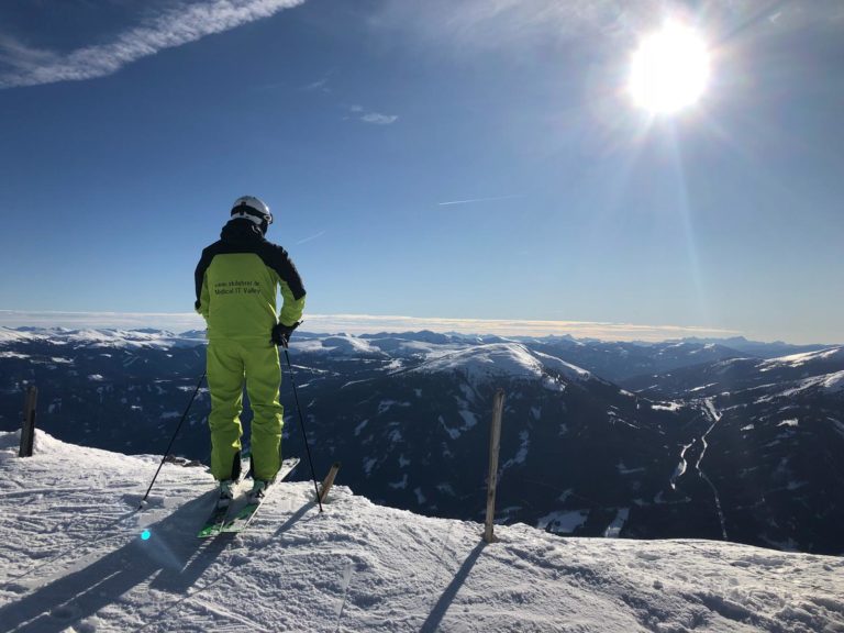 7FC3561F-2F64-49CE-B9F2-05B6D8C87FBE